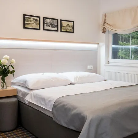 Horsky Dobra מלון